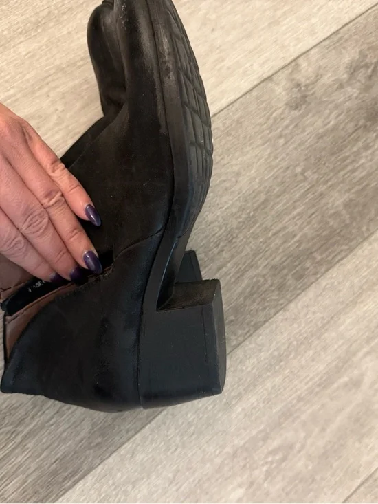 MJUS Anthropologie Black Women's Ankle Boots size 41 heeled booties - Picture 8 of 12